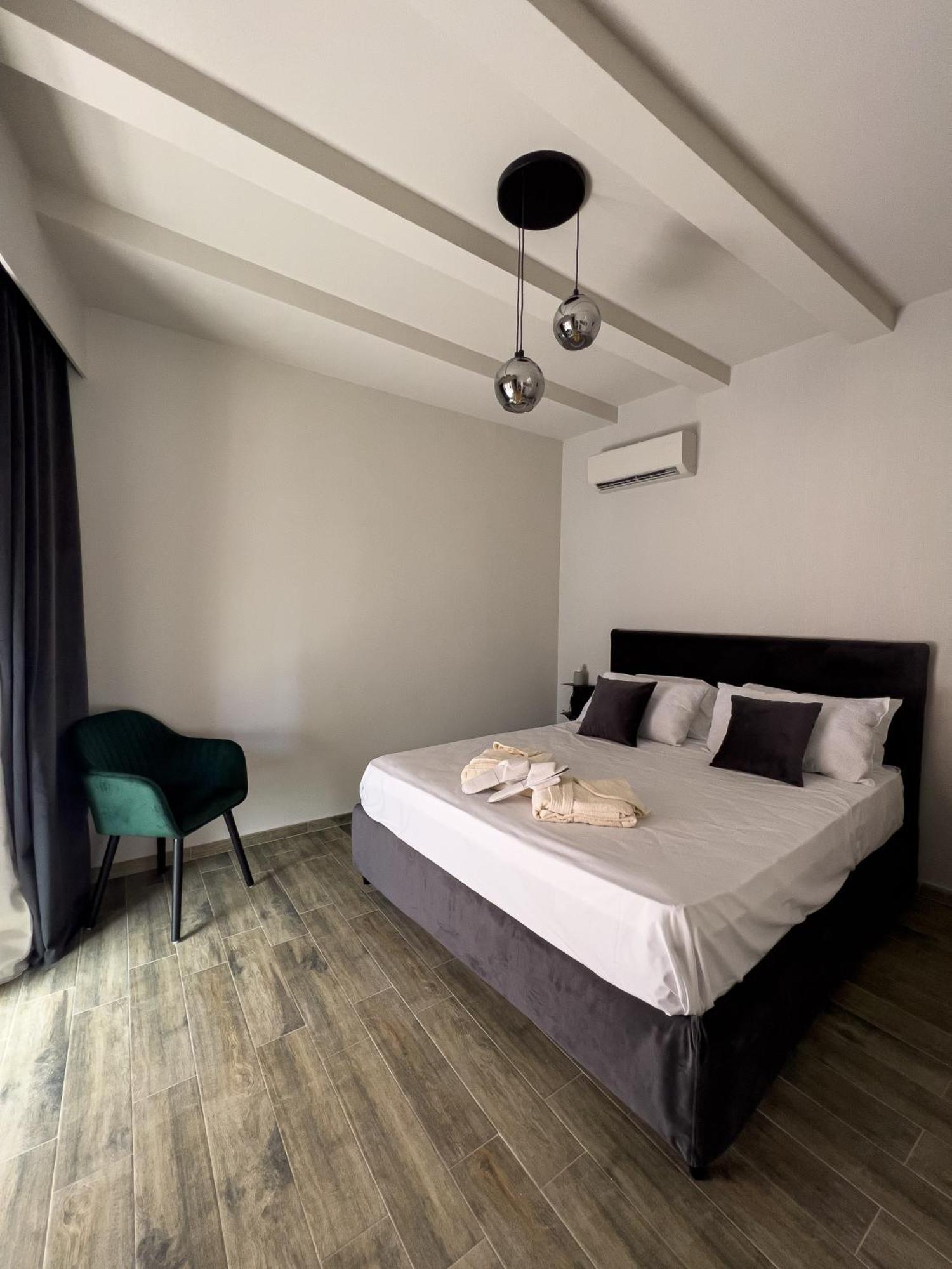 Vicolo San Gaetano -Luxury Rooms- Aeroporto di Catania Fontana Rossa Esterno foto
